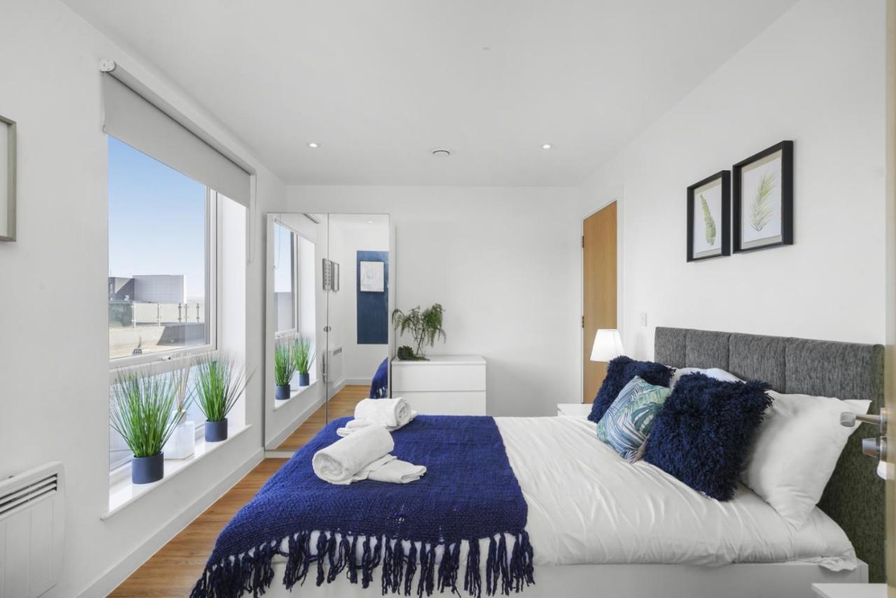 Stunning City Centre Penthouse - Sleeps 10 - Parking Manchester Exterior photo