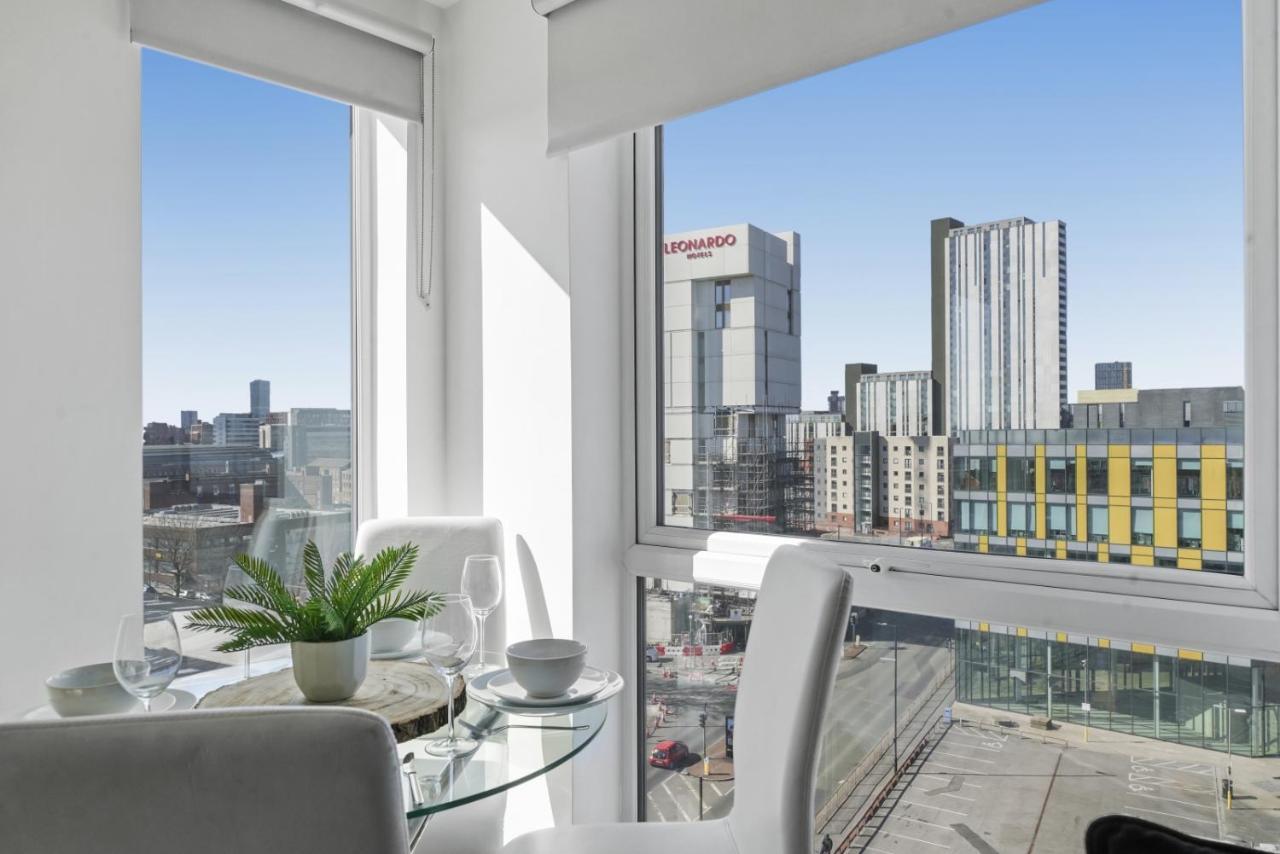 Stunning City Centre Penthouse - Sleeps 10 - Parking Manchester Exterior photo