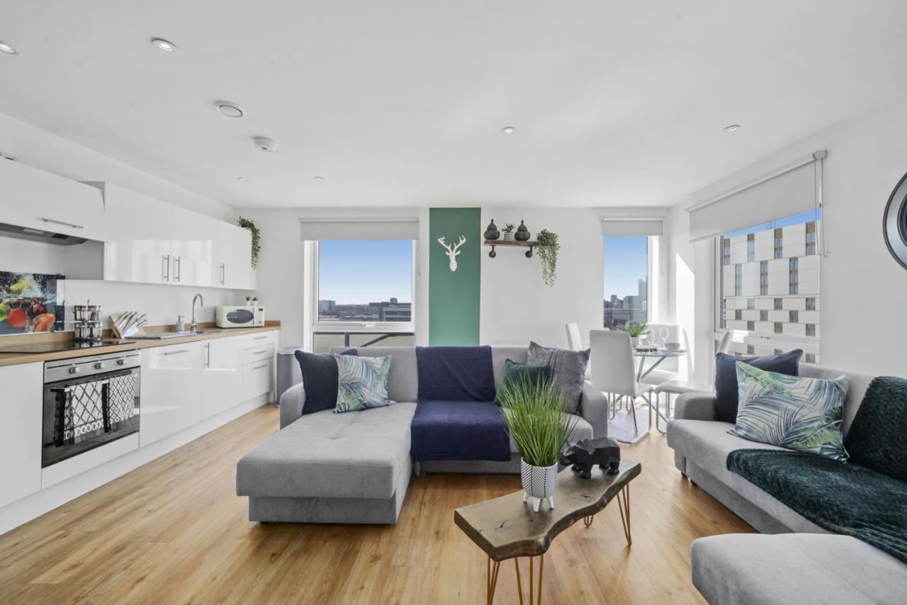 Stunning City Centre Penthouse - Sleeps 10 - Parking Manchester Exterior photo